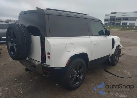 2024 Land Rover Defender 90 P400 X-Dynamic Se z USA, uszkodzony, nr VIN SALE26EU9R2305876